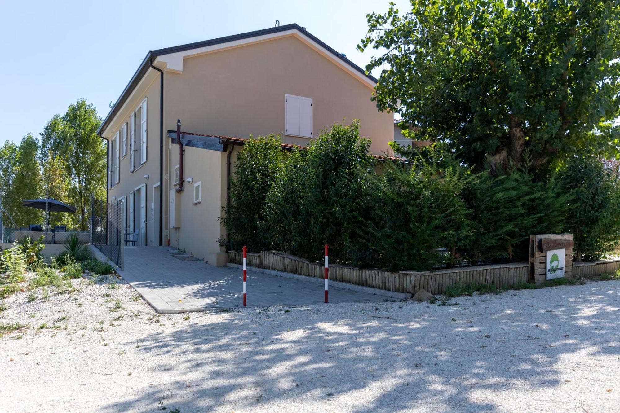 Bio Fattoria Mula D'Oro - Biofattoriamuladoro It - Organic Food, Nature & Relax Mulazzano Exterior photo